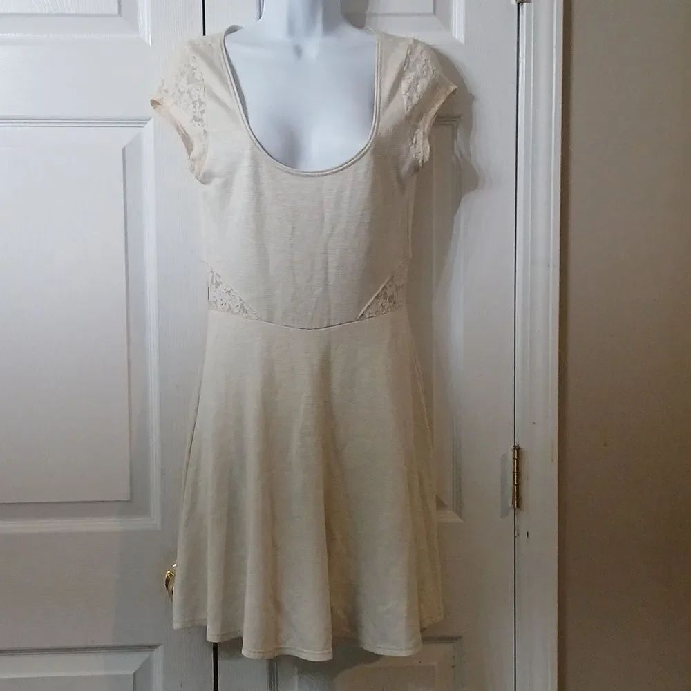 American Eagle Outfitter off white mini lace inset dress Sz S NWOT